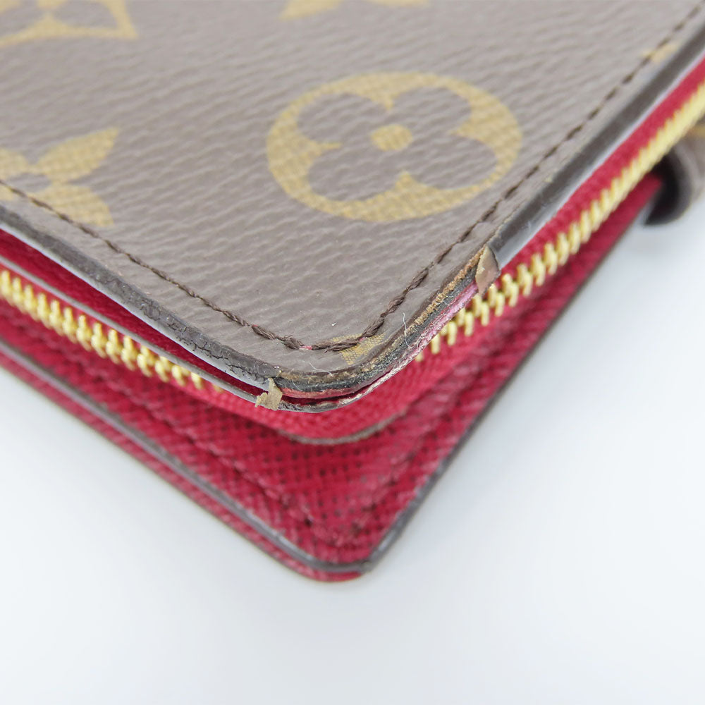 Louis Vuitton Monogram Bifold Wallet M69433