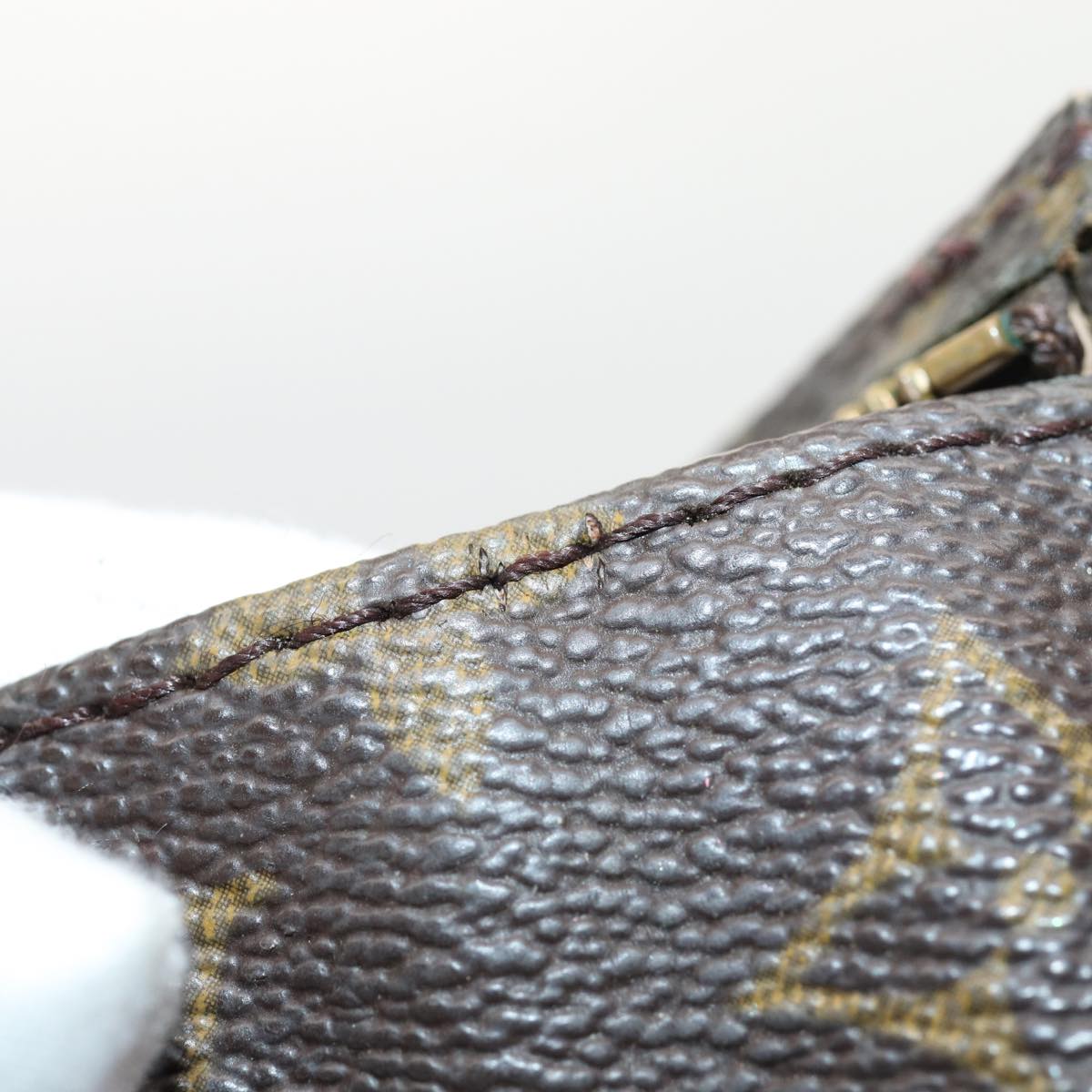 LOUIS VUITTON Monogram Poche Toilette 26 Pouch M47542 LV 83589