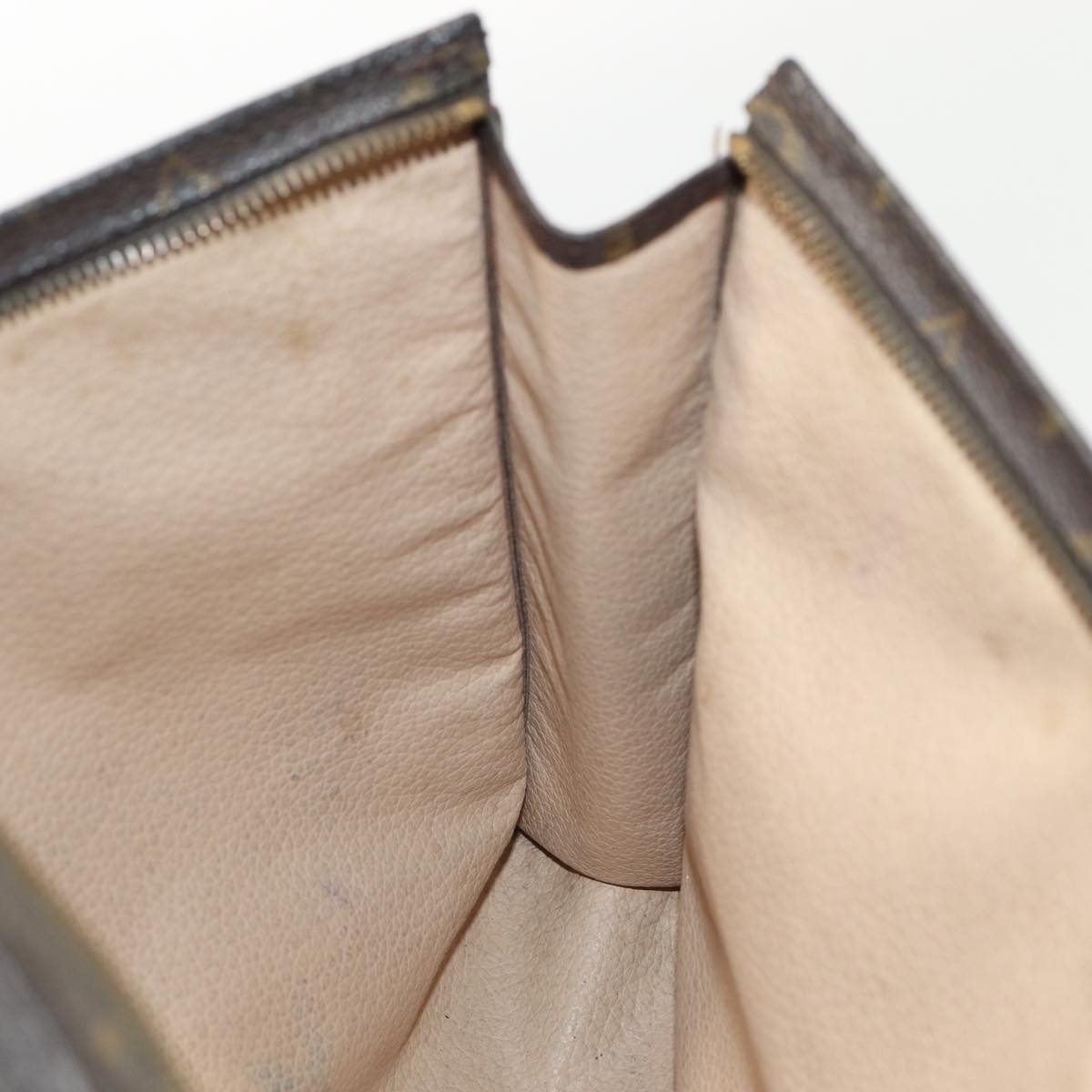 LOUIS VUITTON Monogram Poche Toilette 26 Pouch M47542 LV 83589