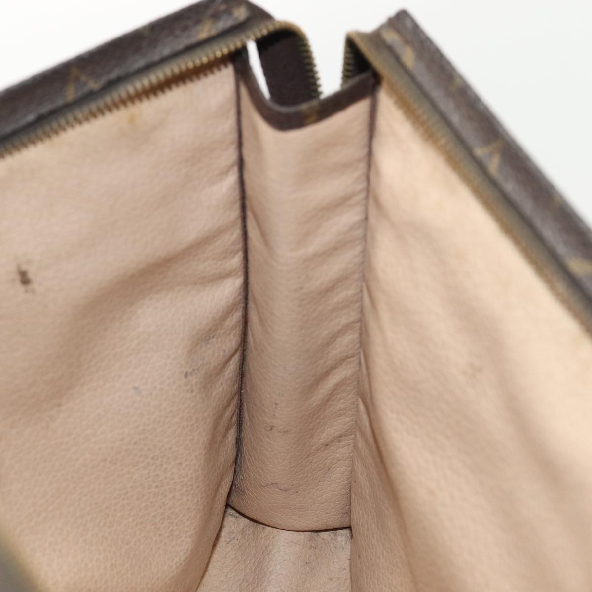 LOUIS VUITTON Monogram Poche Toilette 26 Pouch M47542 LV 83589
