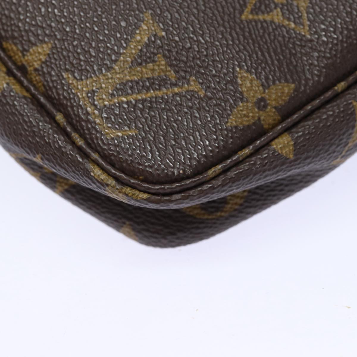 LOUIS VUITTON Monogram Pochette Accessoires Pouch M51980 LV 83600