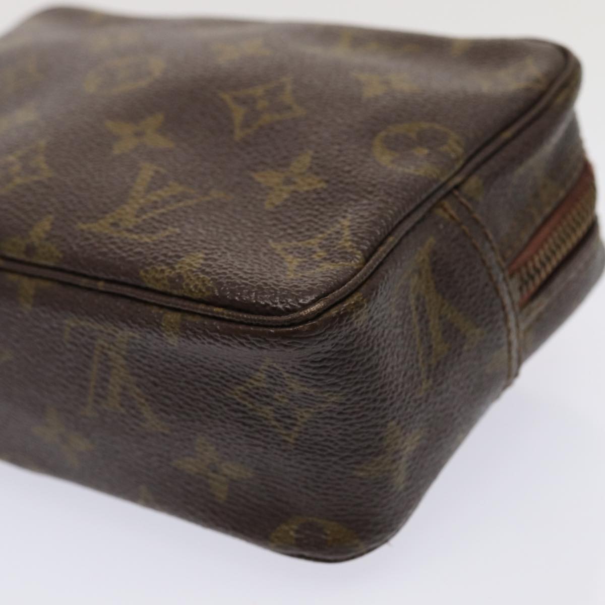 LOUIS VUITTON Monogram Trousse Toilette 18 Pouch M47526 LV 83601