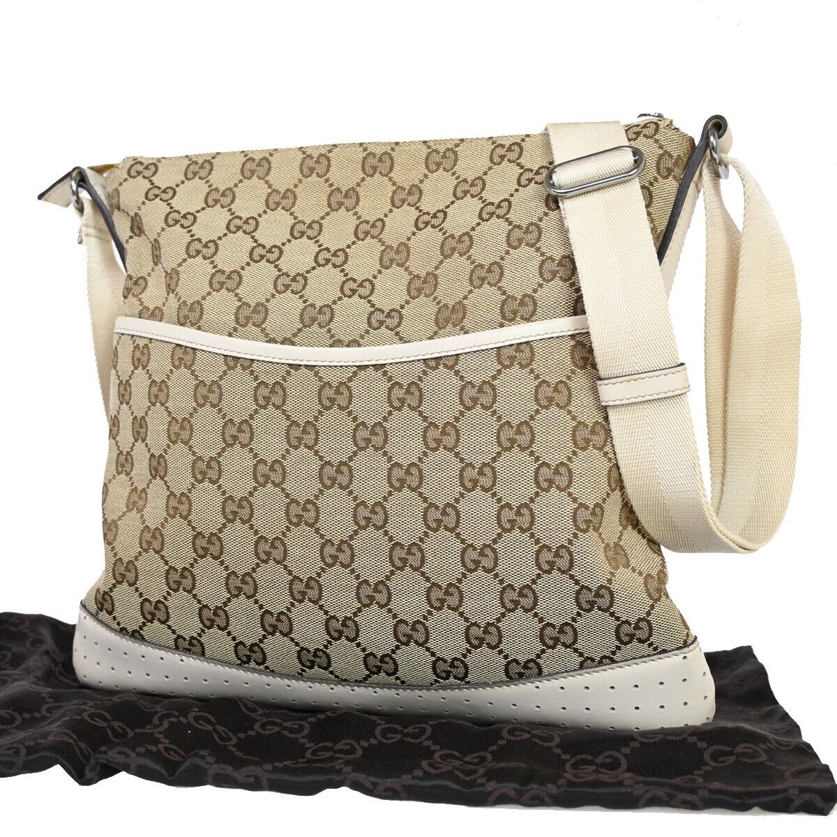 Gucci Gg Canvas  Canvas Shoulder Bag ()