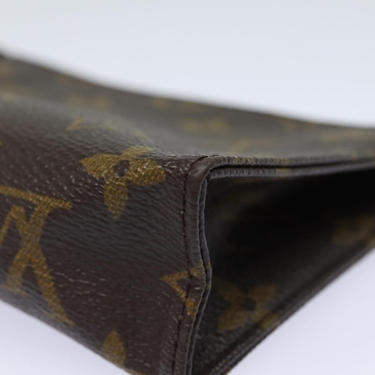 LOUIS VUITTON Monogram Poche Toilette 15 Pouch M47546 LV 83752