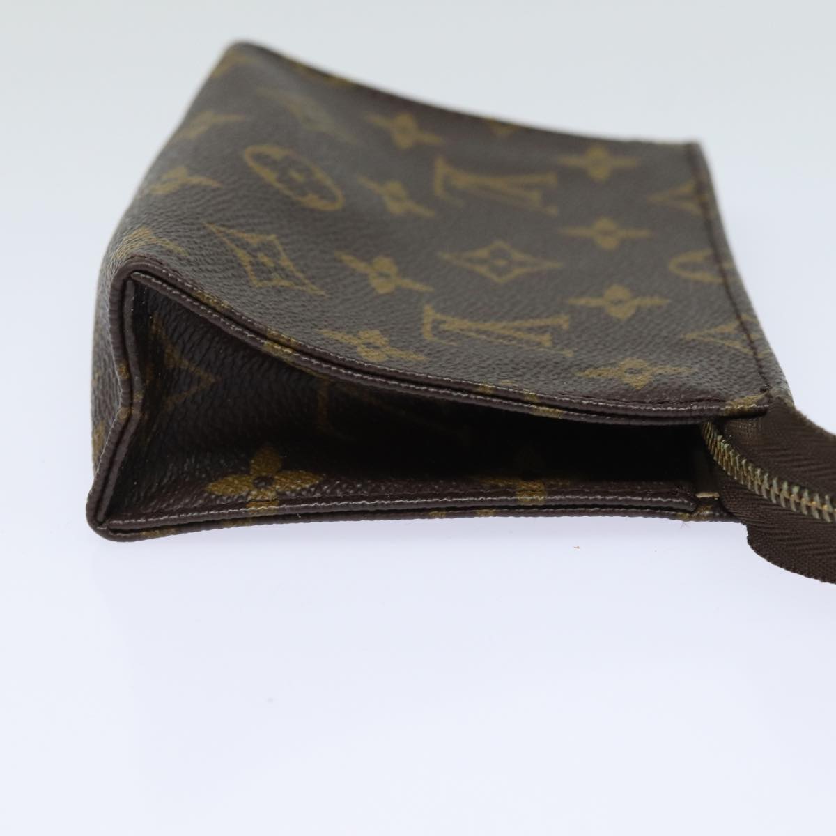 LOUIS VUITTON Monogram Poche Toilette 15 Pouch M47546 LV 83752