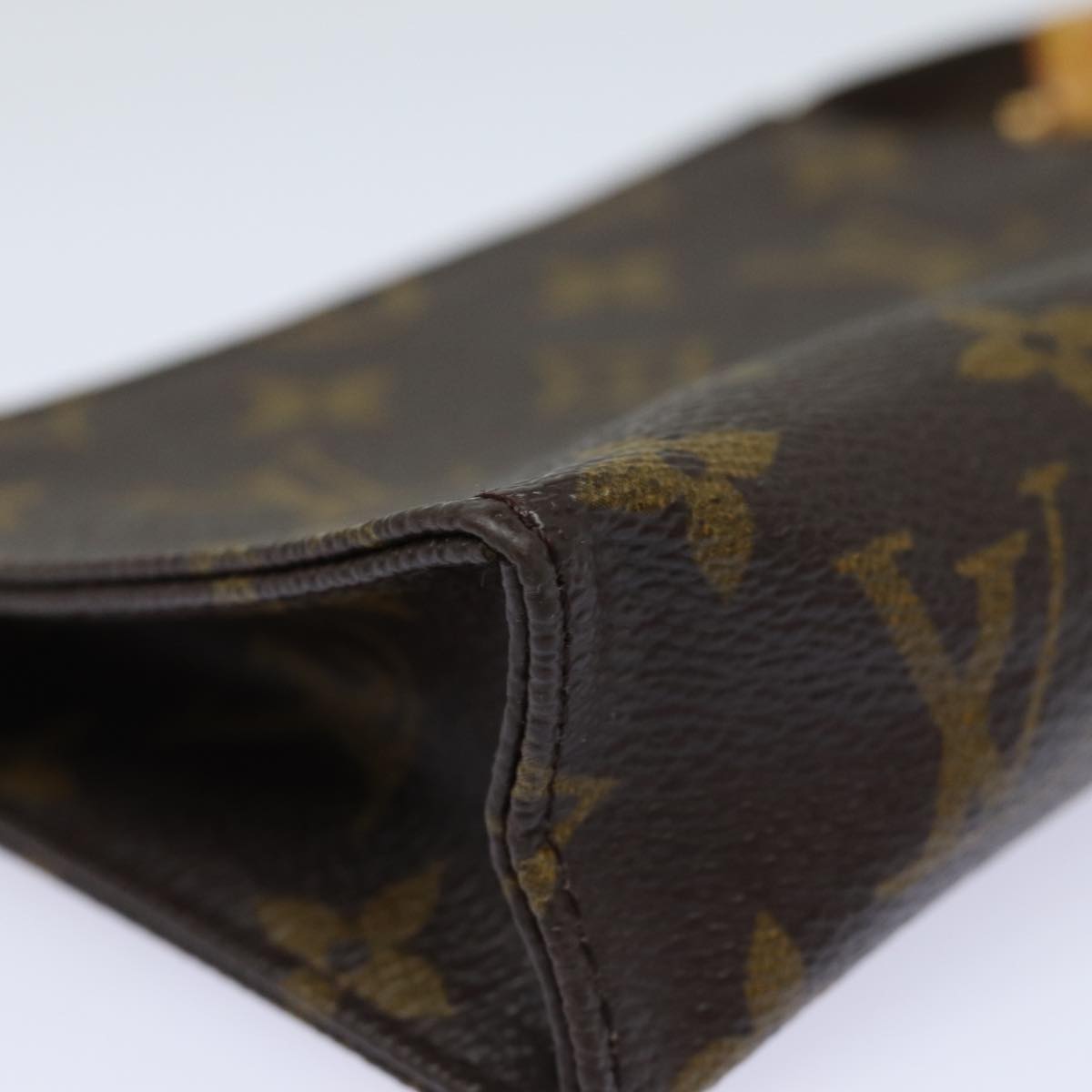LOUIS VUITTON Monogram Poche Toilette 15 Pouch M47546 LV 83752