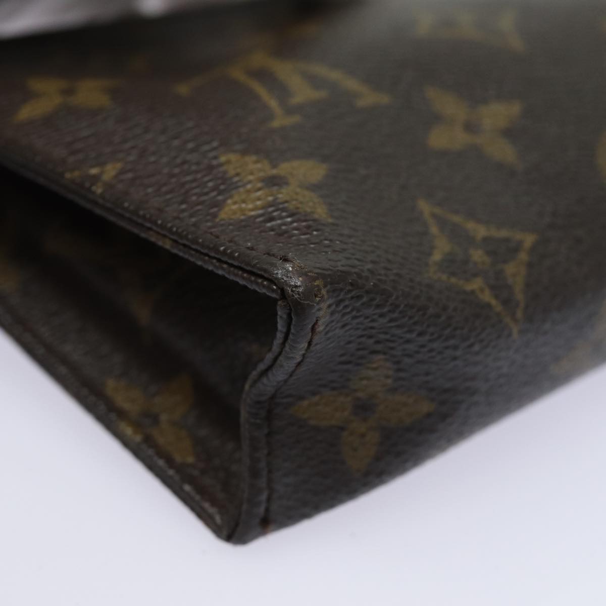 LOUIS VUITTON Monogram Poche Toilette 15 Pouch M47546 LV 83770