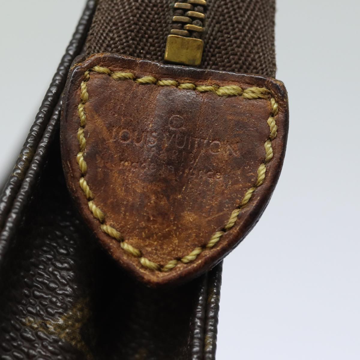 LOUIS VUITTON Monogram Poche Toilette 15 Pouch M47546 LV 83770