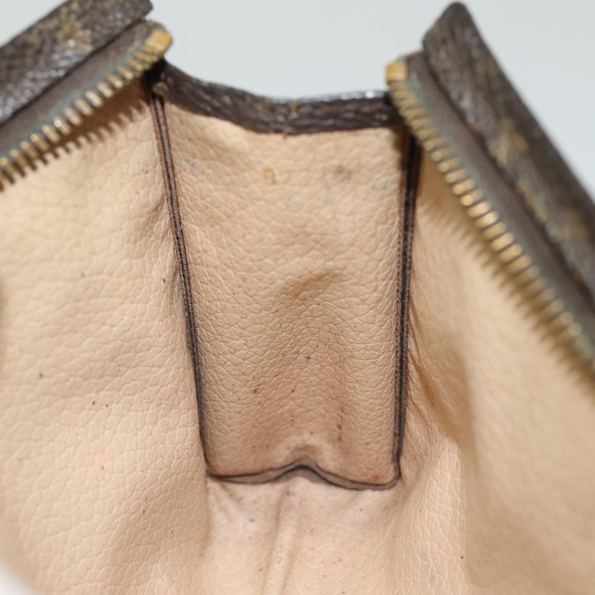 LOUIS VUITTON Monogram Poche Toilette 15 Pouch M47546 LV 83770