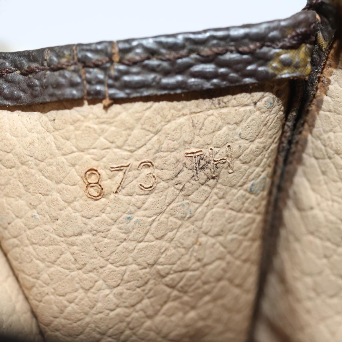 LOUIS VUITTON Monogram Poche Toilette 15 Pouch M47546 LV 83770