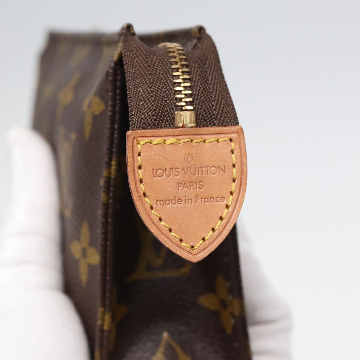 LOUIS VUITTON Monogram Poche Toilette 15 Pouch M47546 LV 83771