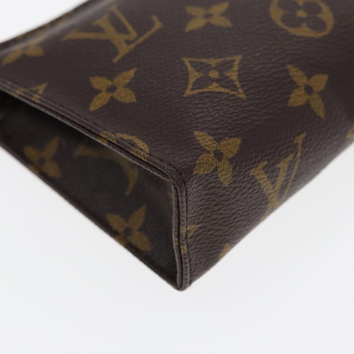LOUIS VUITTON Monogram Poche Toilette 15 Pouch M47546 LV 83771