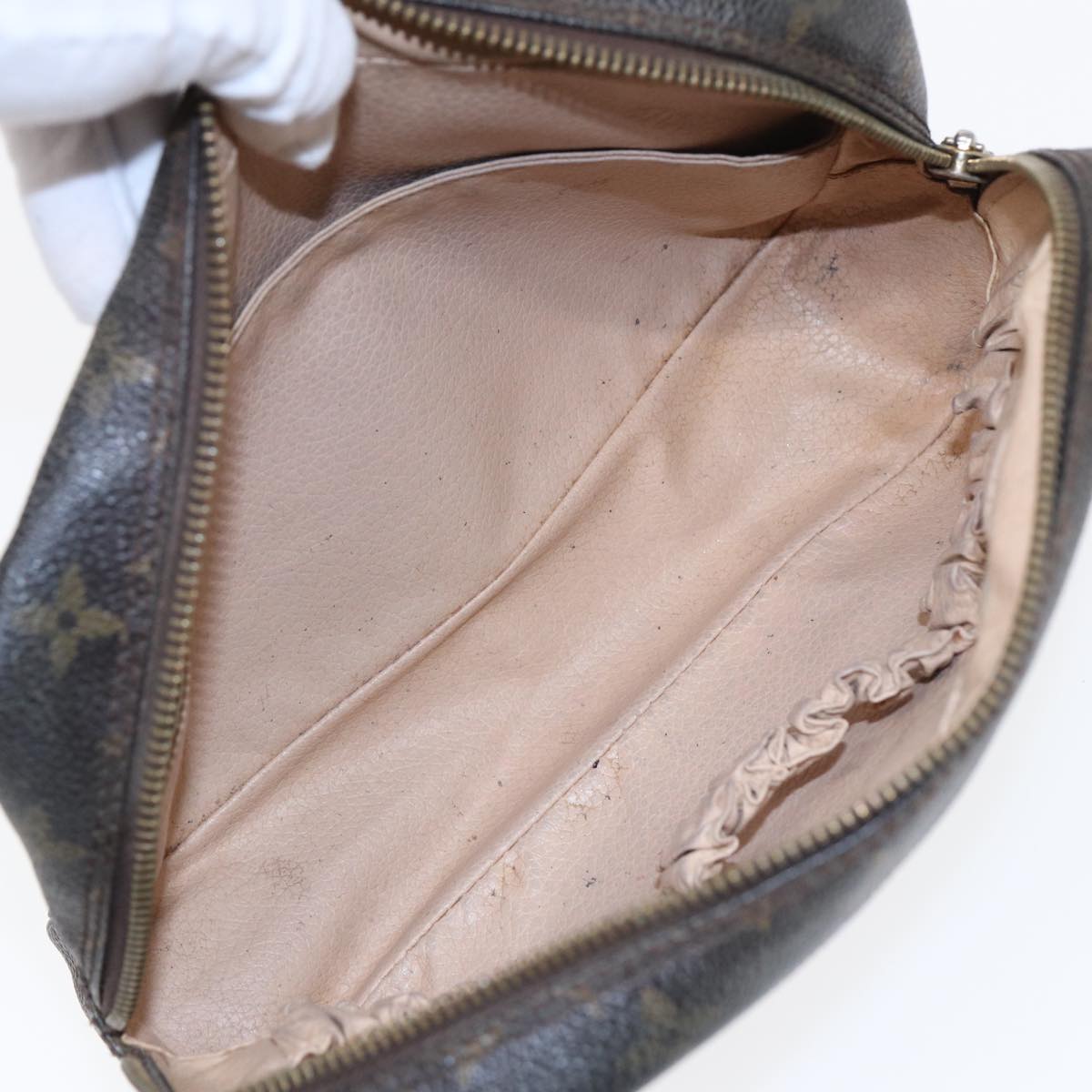 LOUIS VUITTON Monogram Trousse Toilette 23 Clutch Bag M47524 LV 83780