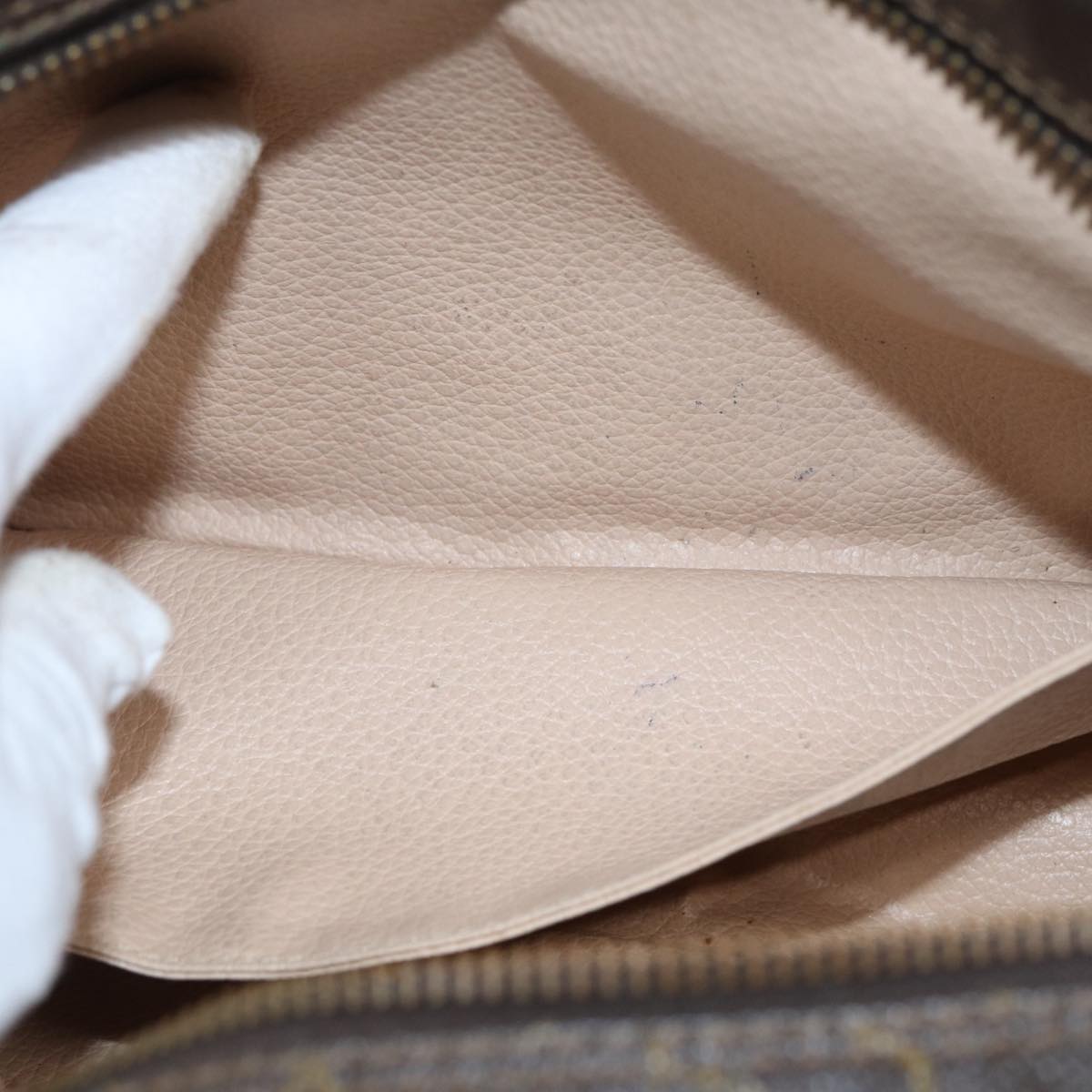 LOUIS VUITTON Monogram Trousse Toilette 28 Clutch Bag M47522 LV 83781