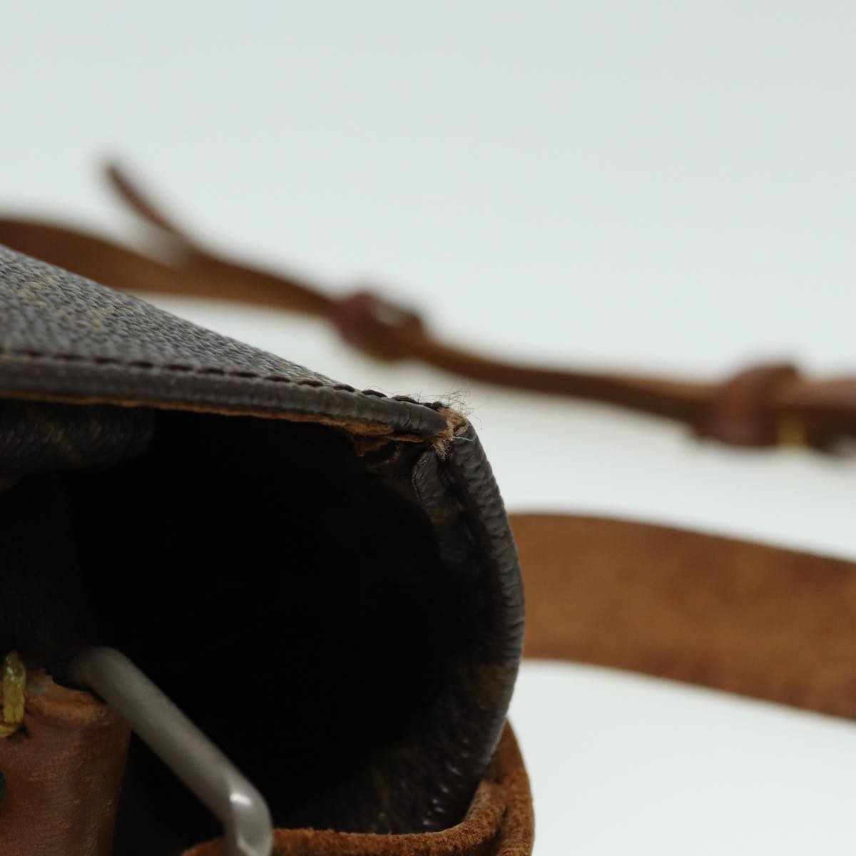 LOUIS VUITTON Monogram Cartouchiere GM Shoulder Bag M51252 LV 83786