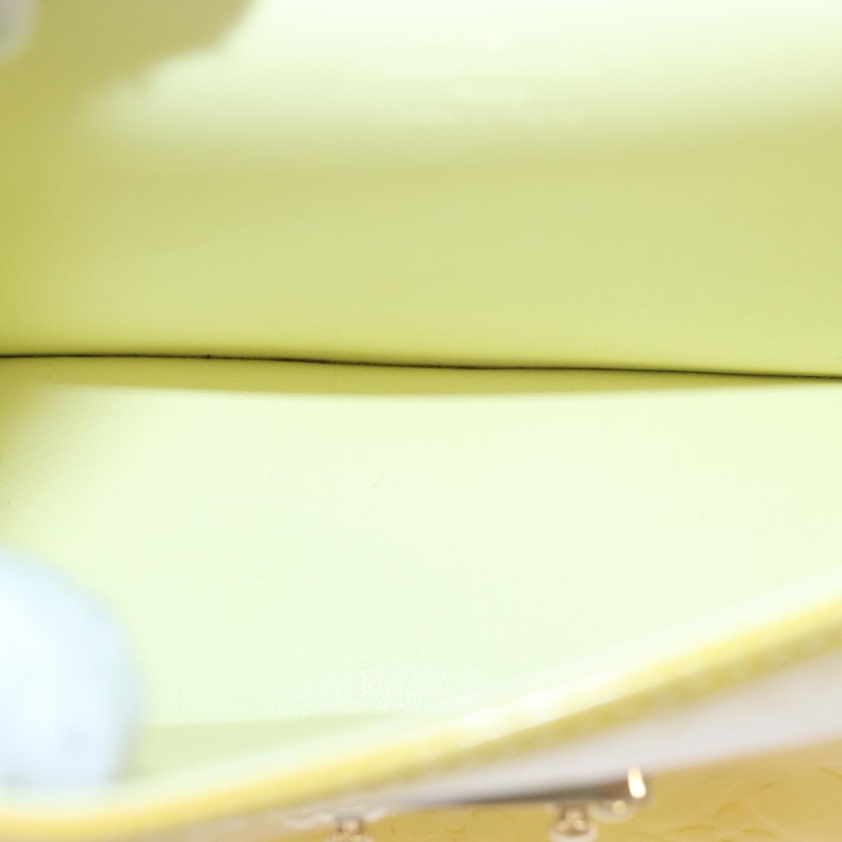 LOUIS VUITTON Monogram Vernis Spring Street Bag Lime Yellow M91068 83865