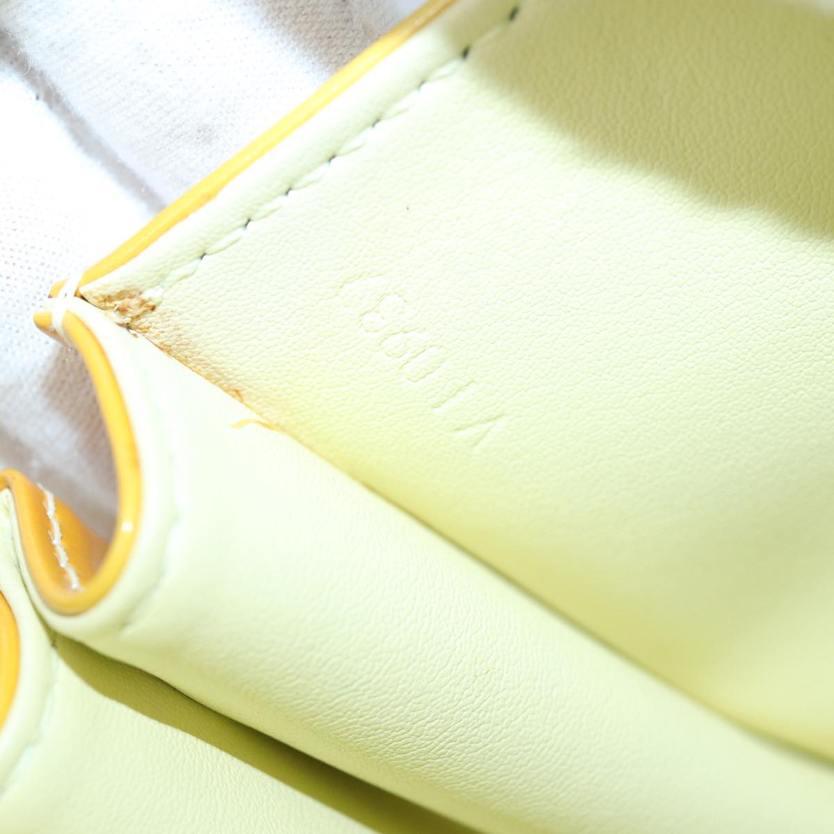 LOUIS VUITTON Monogram Vernis Spring Street Bag Lime Yellow M91068 83865