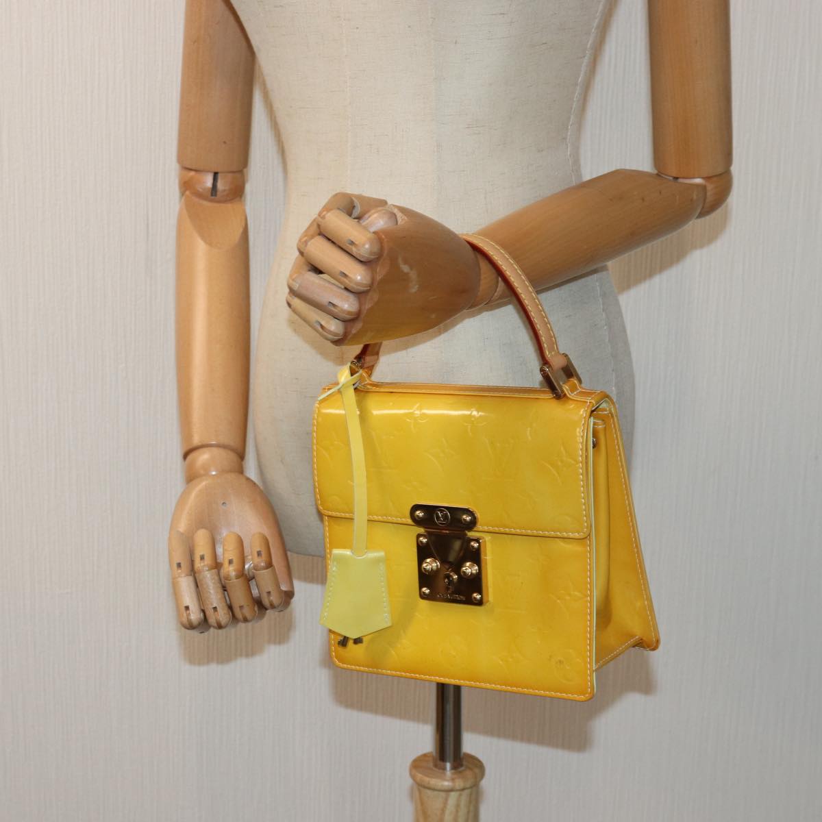 LOUIS VUITTON Monogram Vernis Spring Street Bag Lime Yellow M91068 83865