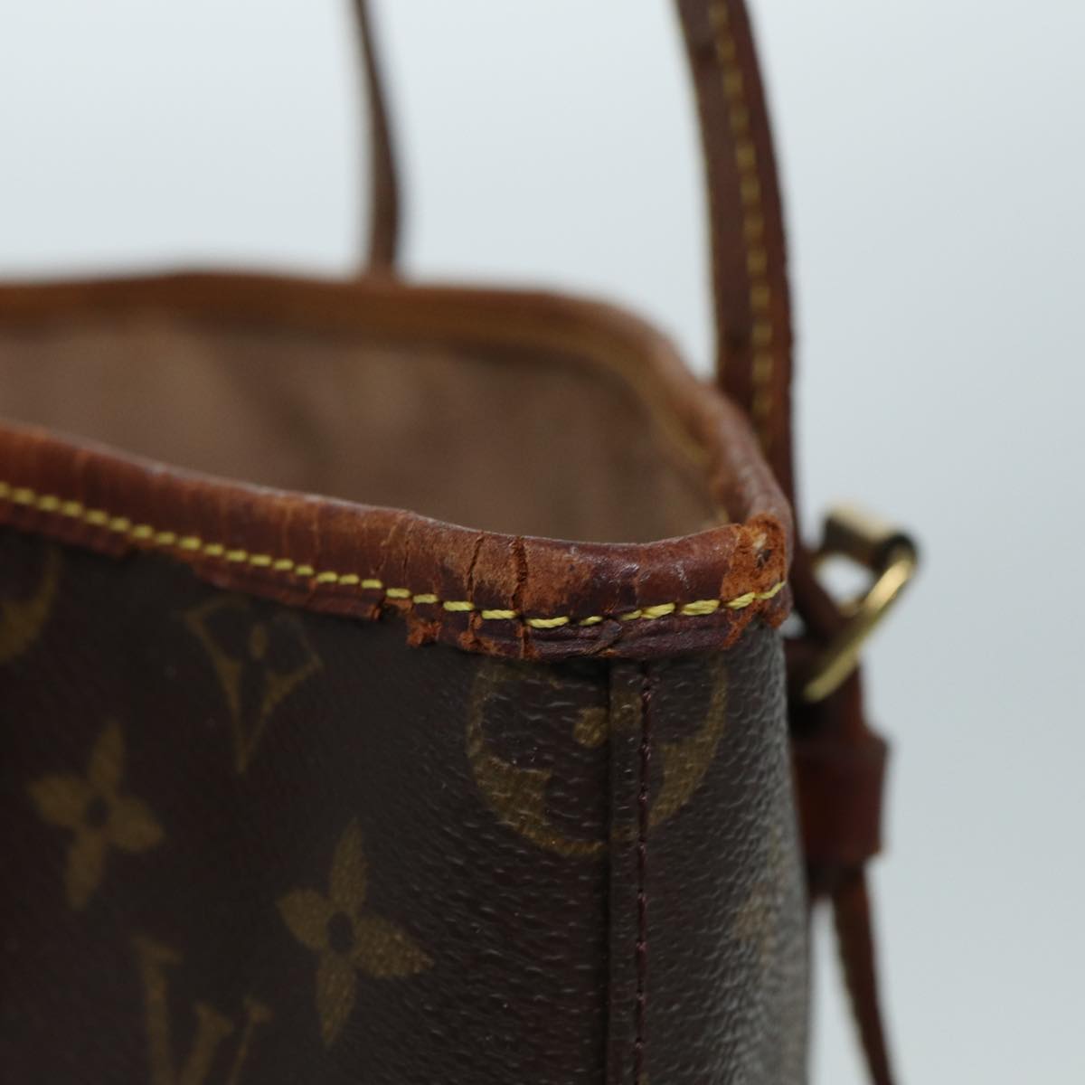 LOUIS VUITTON Monogram Bucket GM Shoulder Bag M42236 LV 83901