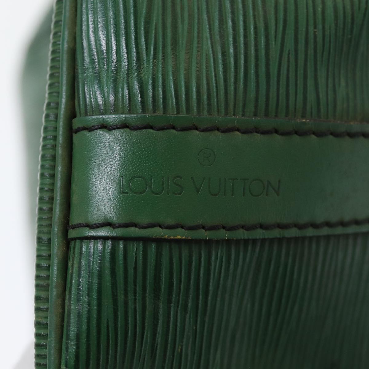 LOUIS VUITTON Epi Petit Noe Shoulder Bag Green M44102 LV 83994