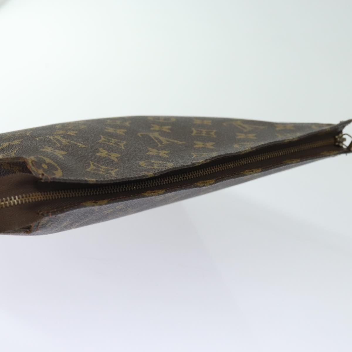 LOUIS VUITTON Monogram Poche Toilette 26 Pouch M47542 LV 83995