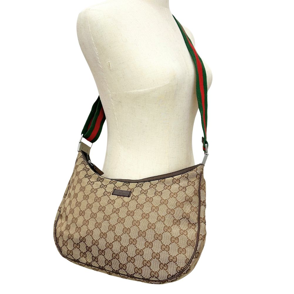 Gucci Gg Canvas  Canvas Shoulder Bag ()