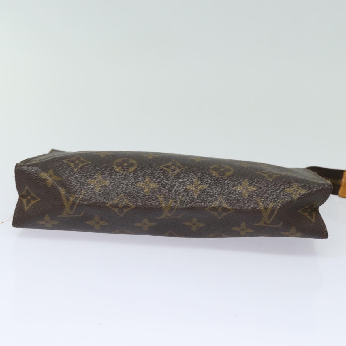 LOUIS VUITTON Monogram Poche Toilette 26 Pouch M47542 LV 84010