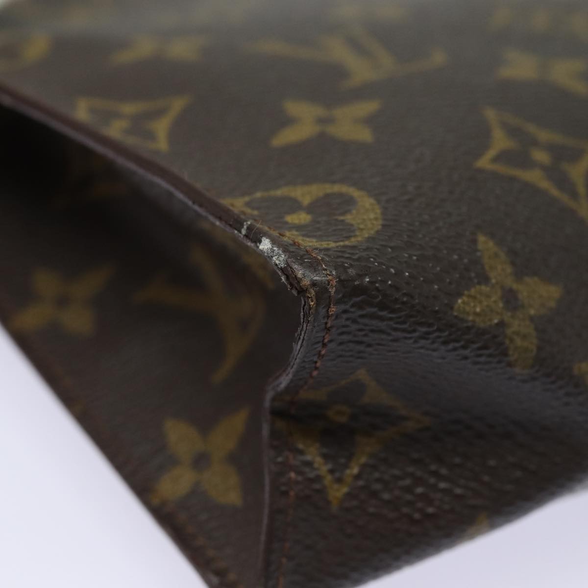 LOUIS VUITTON Monogram Poche Toilette 26 Pouch M47542 LV 84025