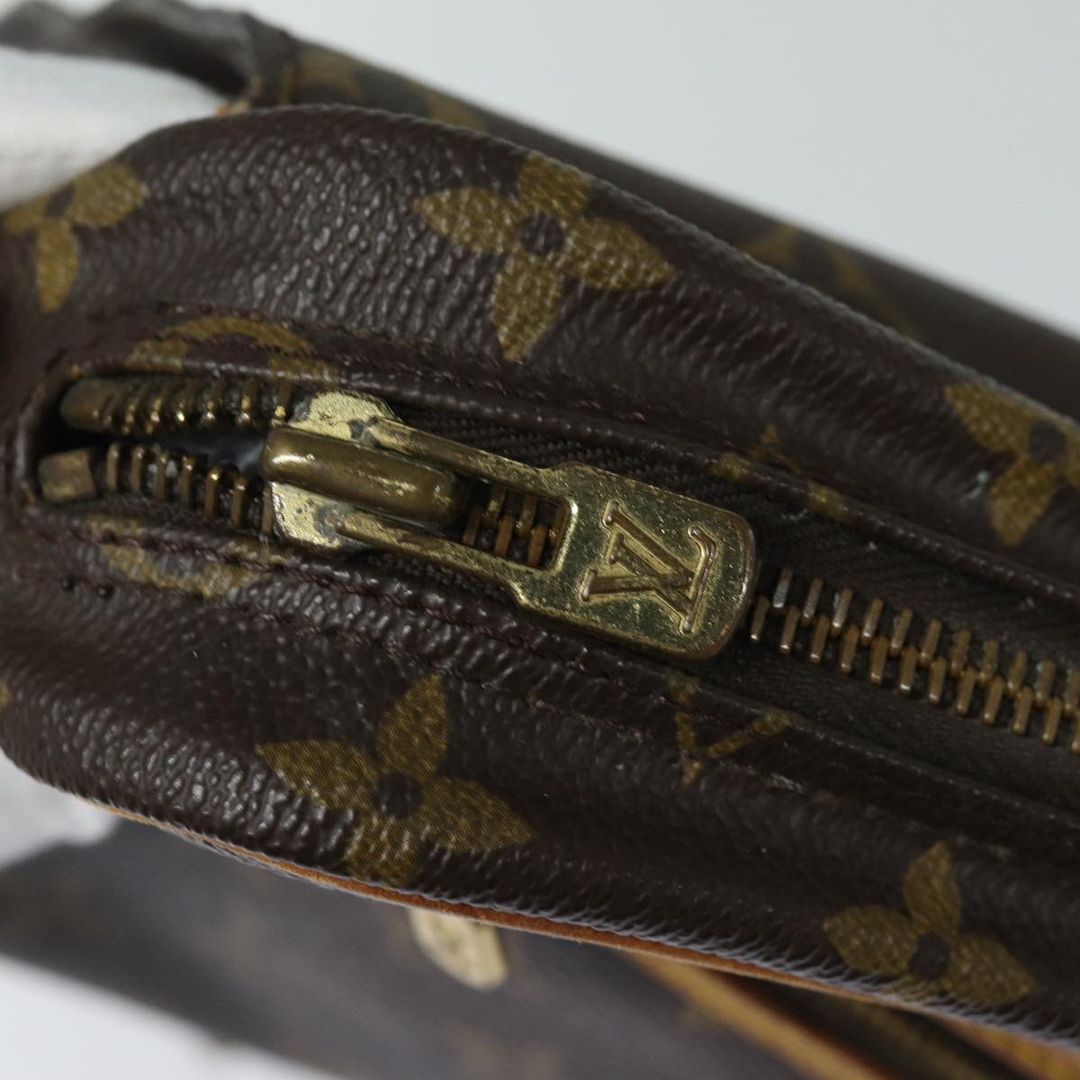 LOUIS VUITTON Monogram Saint Germain Shoulder Bag M51207 LV 84031