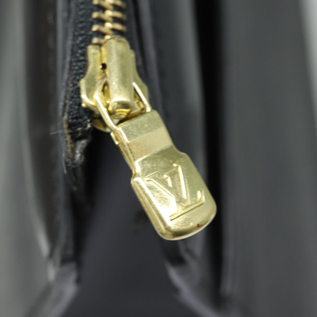 LOUIS VUITTON Epi Riviera Hand Bag Noir Black M48182 LV 84048