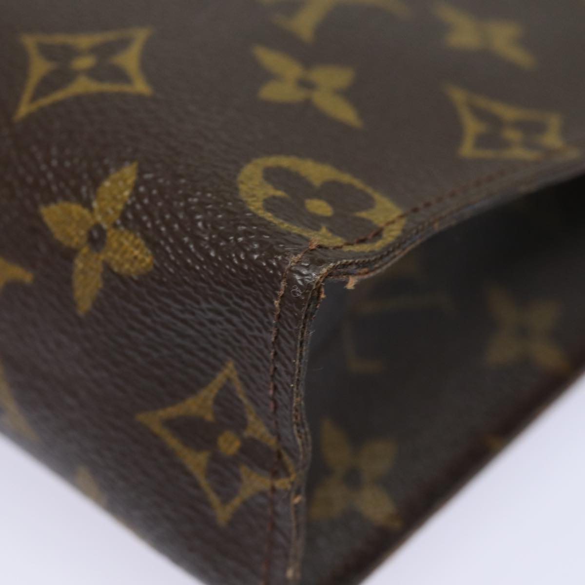 LOUIS VUITTON Monogram Poche Toilette 26 Pouch M47542 LV 84067