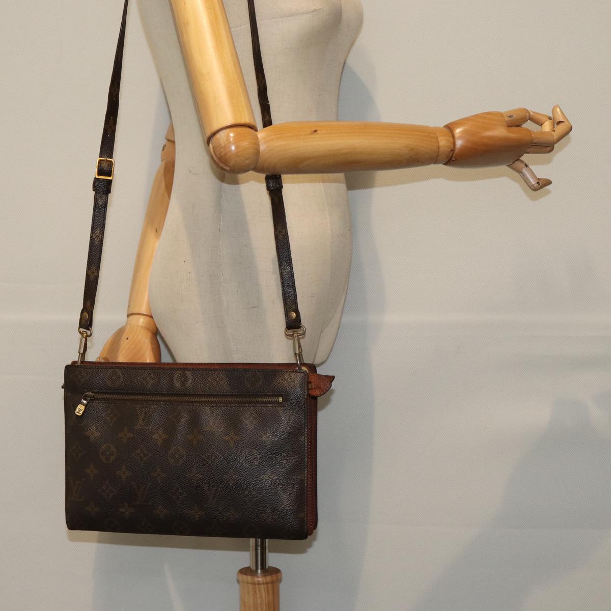 LOUIS VUITTON Monogram Angian Shoulder Bag M51205 LV 84070