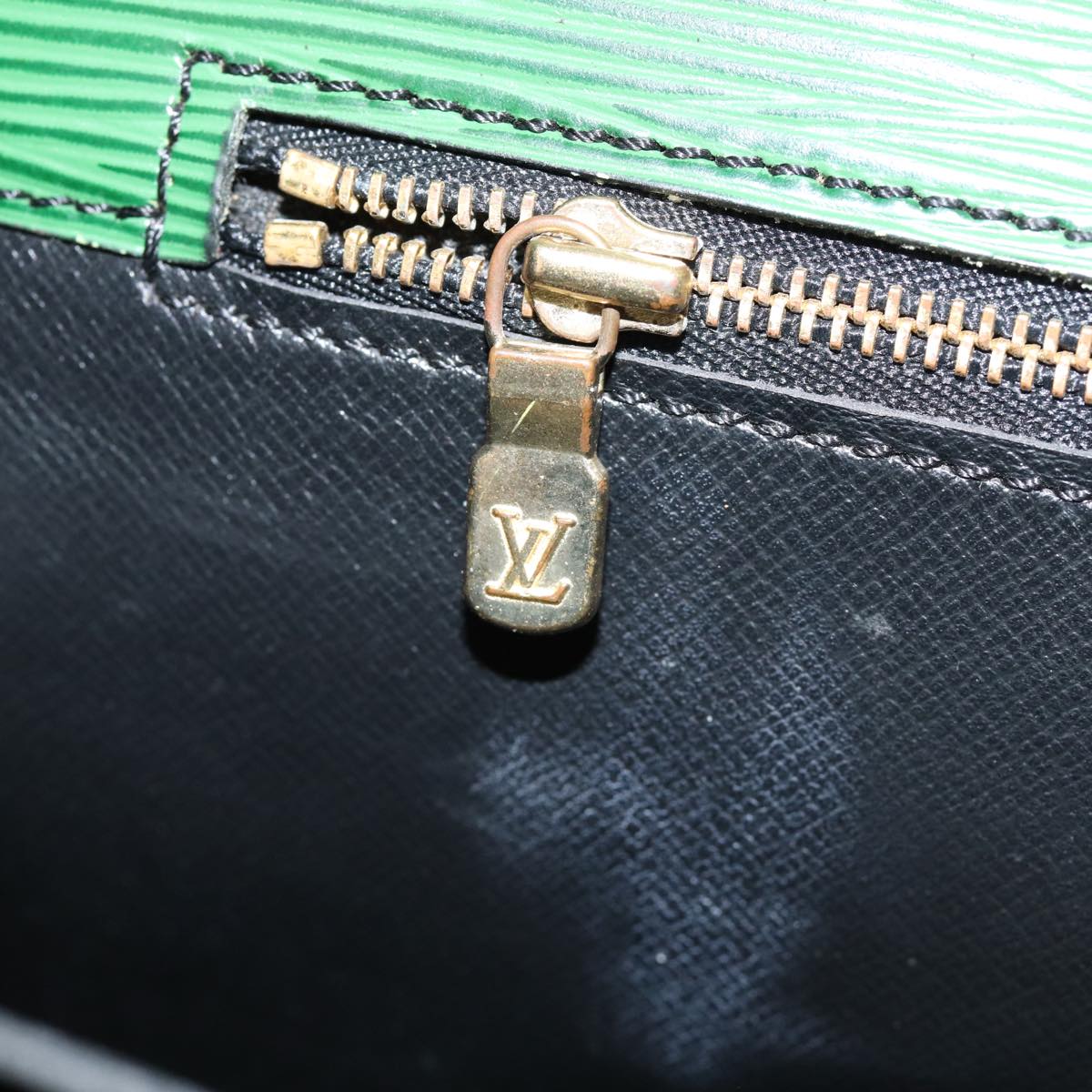 LOUIS VUITTON Epi Serviette Ambassador Business Bag Green M54412 LV 84072