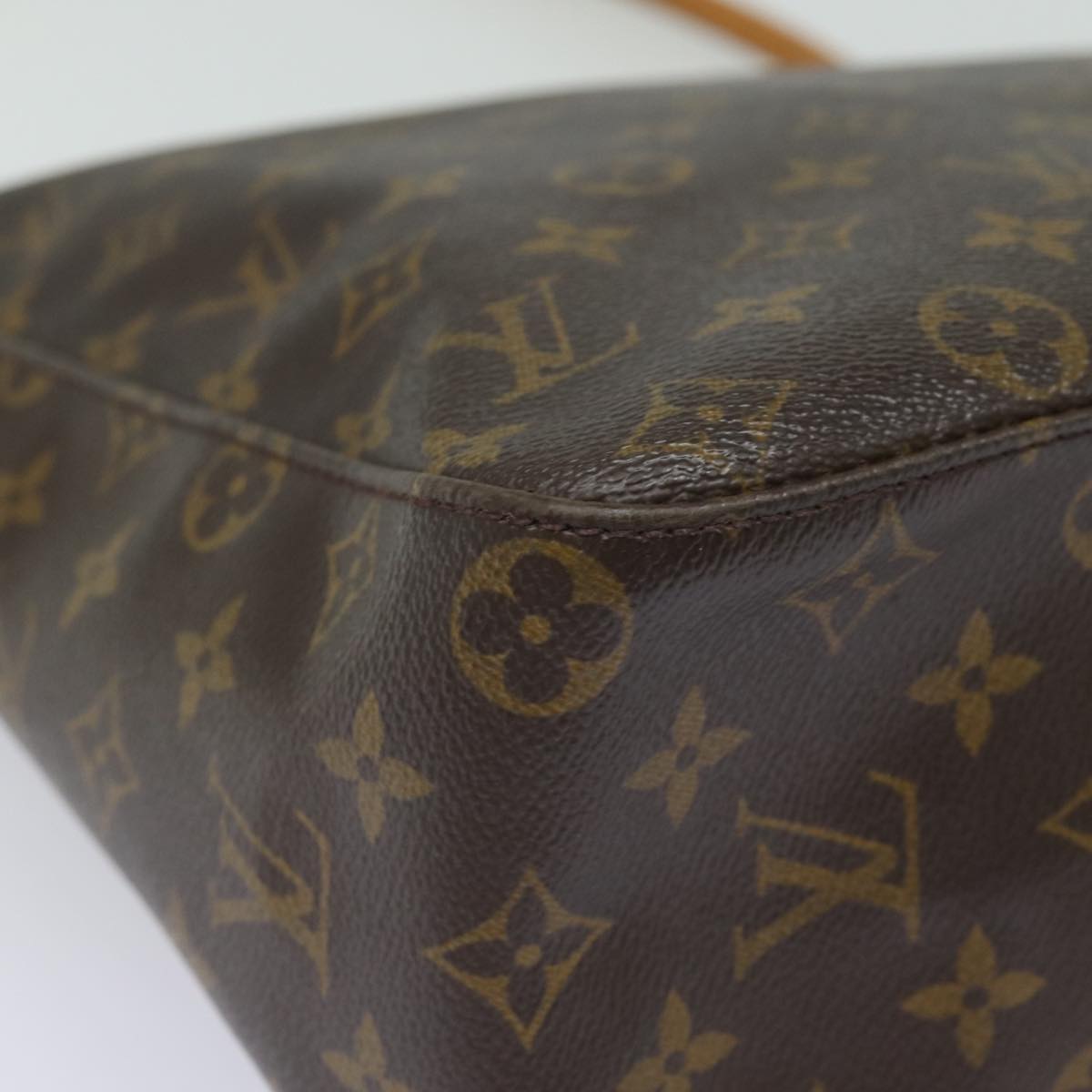 LOUIS VUITTON Monogram Looping GM Shoulder Bag M51145 LV 84081