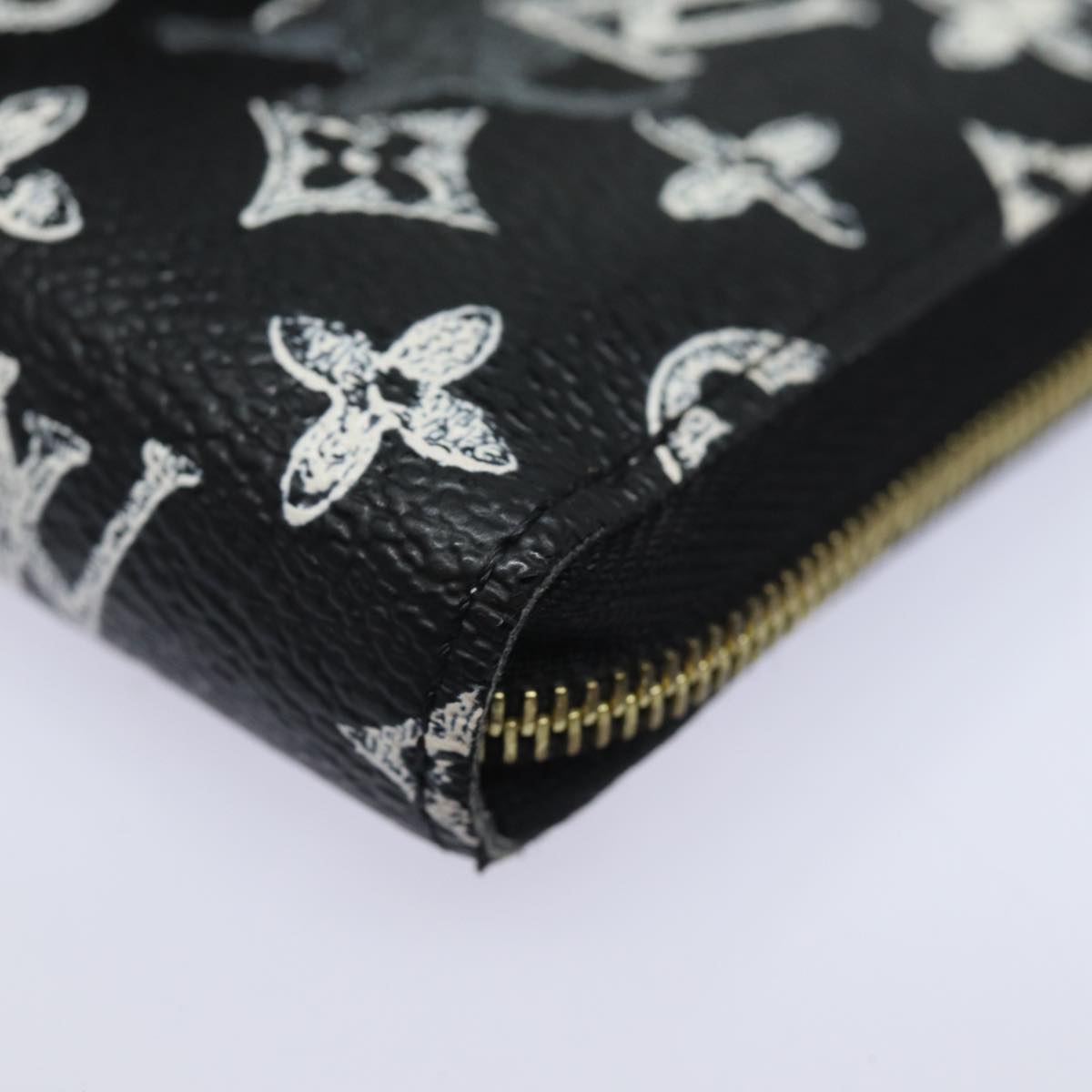 LOUIS VUITTON Catgram Zippy Coin Purse Coin Purse M63884 LV 84110