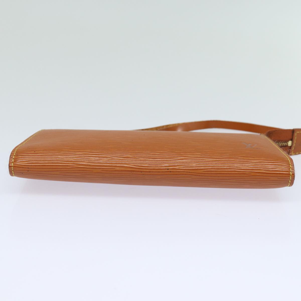 LOUIS VUITTON Epi Pochette Accessoires Pouch Brown M52953 LV 84124