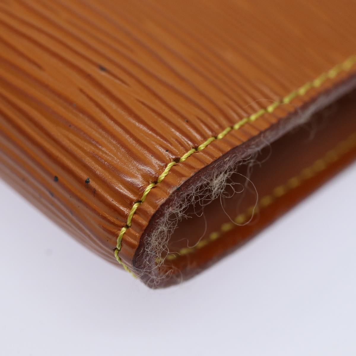LOUIS VUITTON Epi Pochette Accessoires Pouch Brown M52953 LV 84124