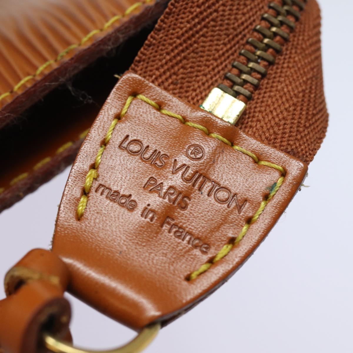 LOUIS VUITTON Epi Pochette Accessoires Pouch Brown M52953 LV 84124