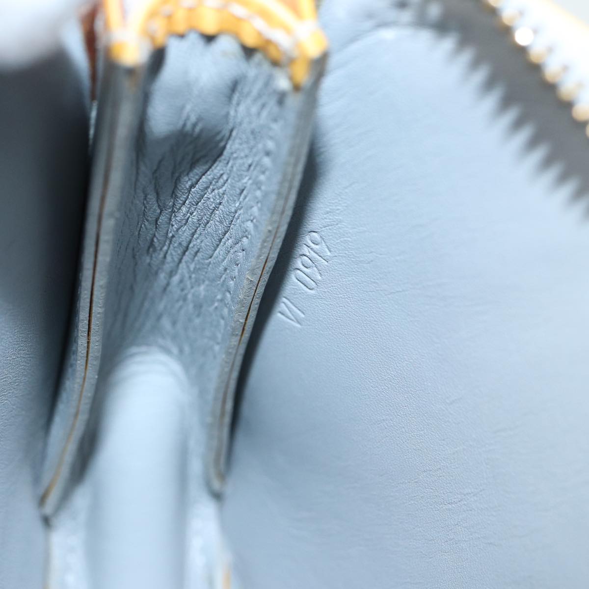 LOUIS VUITTON Monogram Vernis Lexington Accessory Pouch Gris M91056 84127