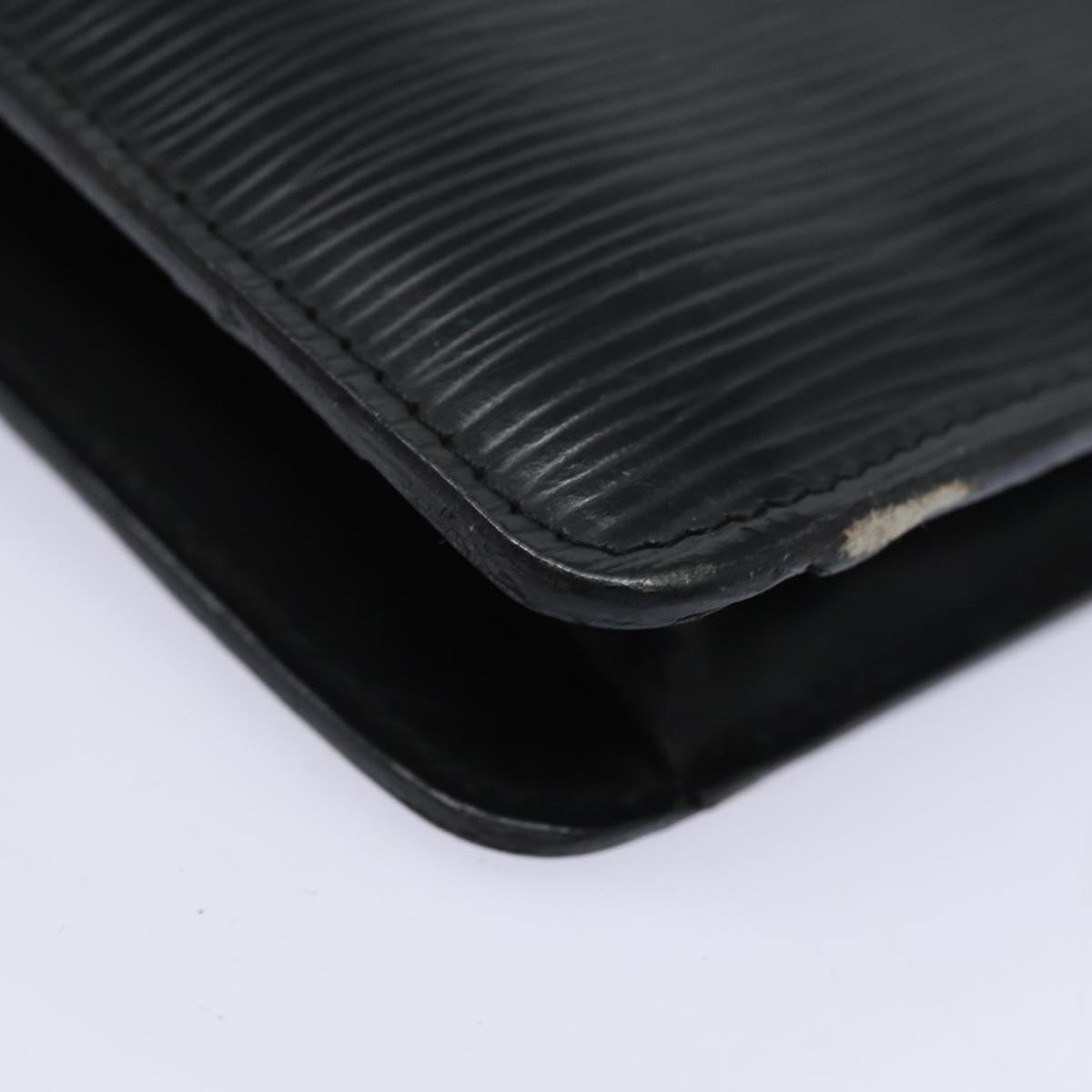 LOUIS VUITTON Epi Montaigne 23 Clutch Bag Black M52662 LV 84140