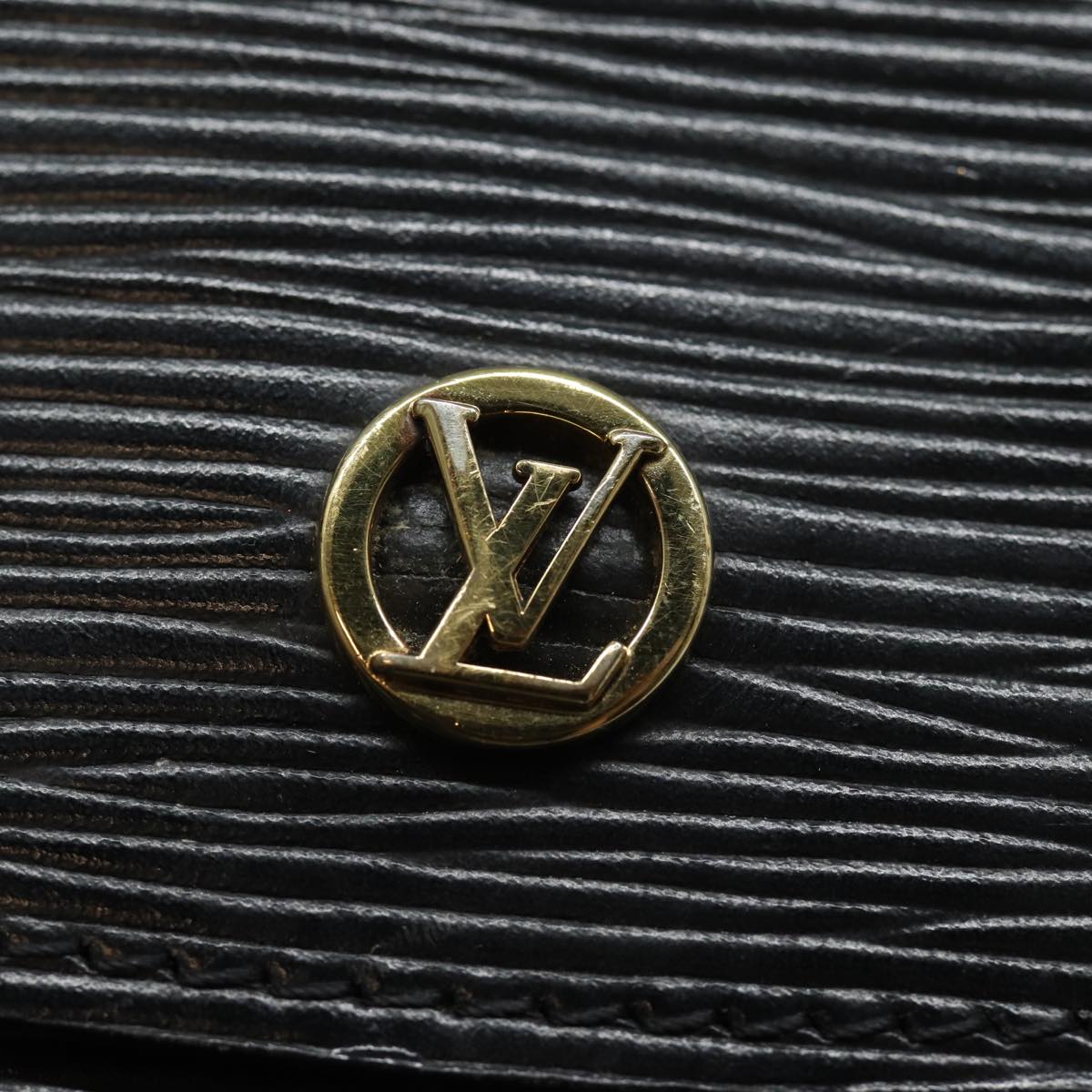 LOUIS VUITTON Epi Montaigne 23 Clutch Bag Black M52662 LV 84140
