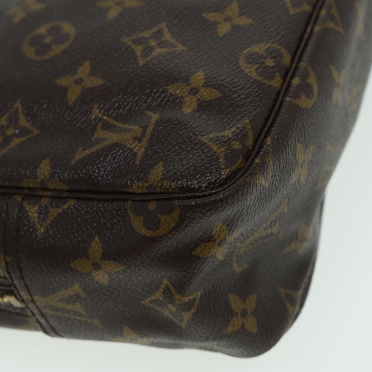 LOUIS VUITTON Monogram Trousse Toilette 28 Clutch Bag M47522 LV 84145