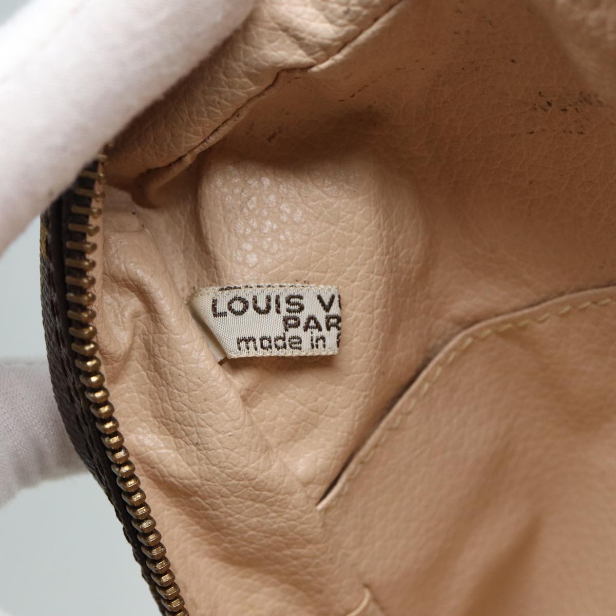 LOUIS VUITTON Monogram Trousse Toilette 28 Clutch Bag M47522 LV 84145