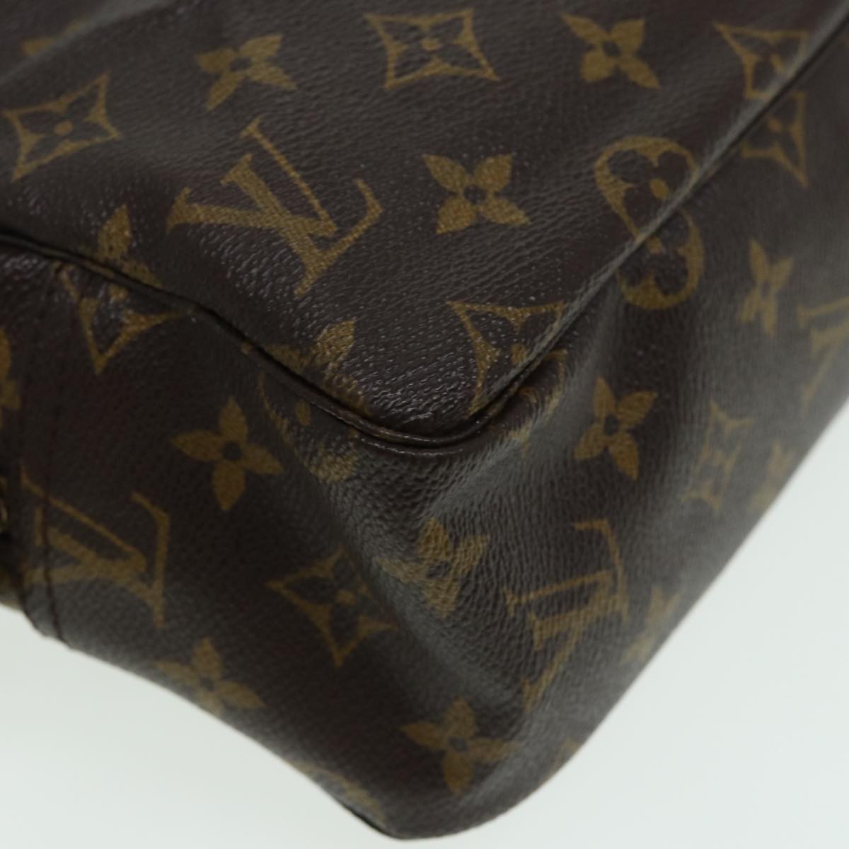 LOUIS VUITTON Monogram Trousse Toilette 28 Clutch Bag M47522 LV 84145