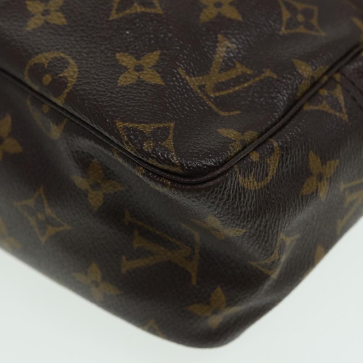 LOUIS VUITTON Monogram Trousse Toilette 28 Clutch Bag M47522 LV 84145