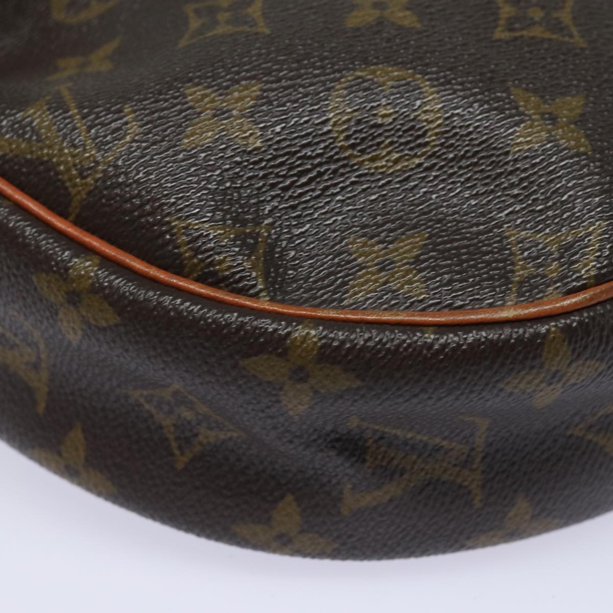 LOUIS VUITTON Monogram Pochette Shoulder Bag LV 84153