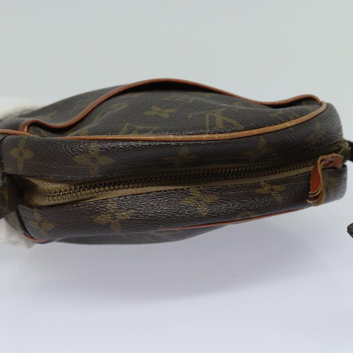 LOUIS VUITTON Monogram Pochette Shoulder Bag LV 84153