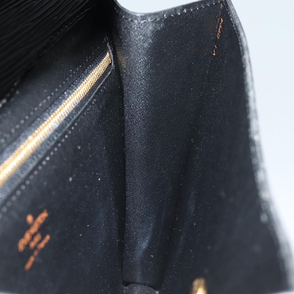 LOUIS VUITTON Epi Montaigne 27 Clutch Bag Black M52652 LV 84158