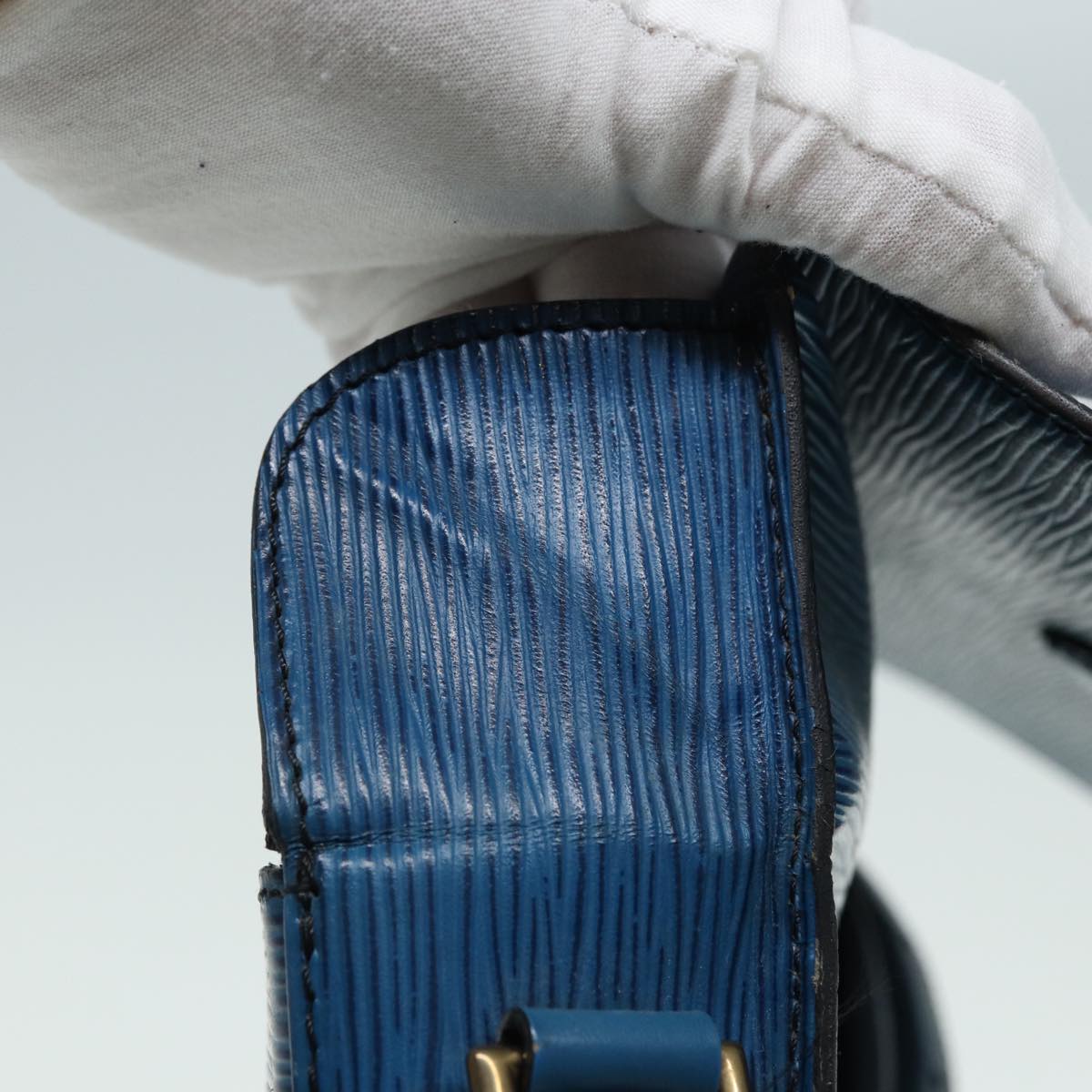 LOUIS VUITTON Epi Saint Cloud GM Shoulder Bag Toledo Blue M52195 LV 84160