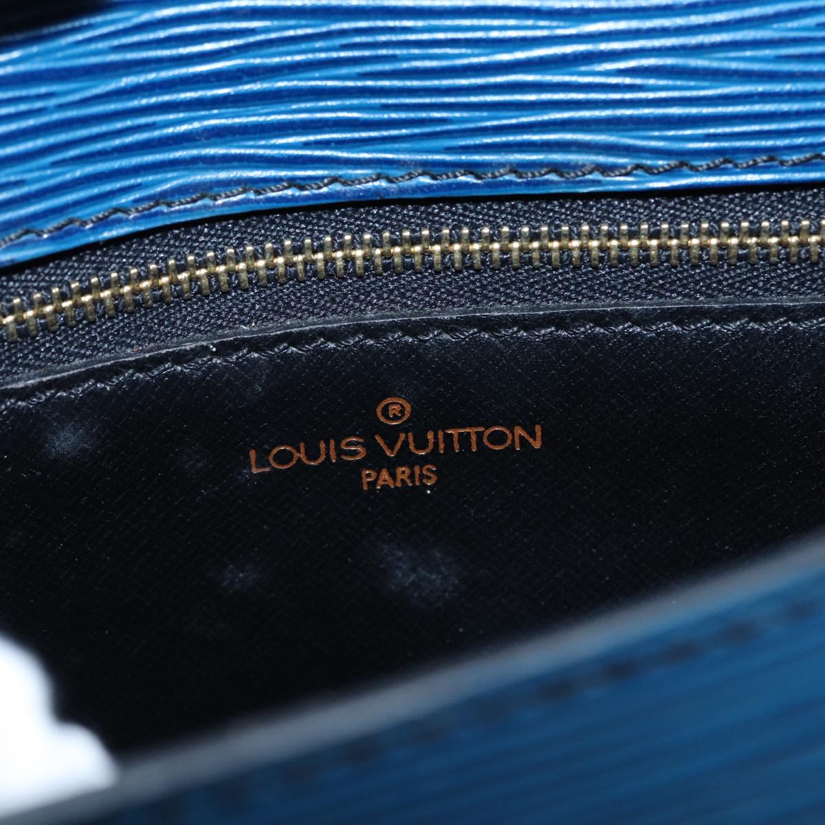 LOUIS VUITTON Epi Saint Cloud GM Shoulder Bag Toledo Blue M52195 LV 84160